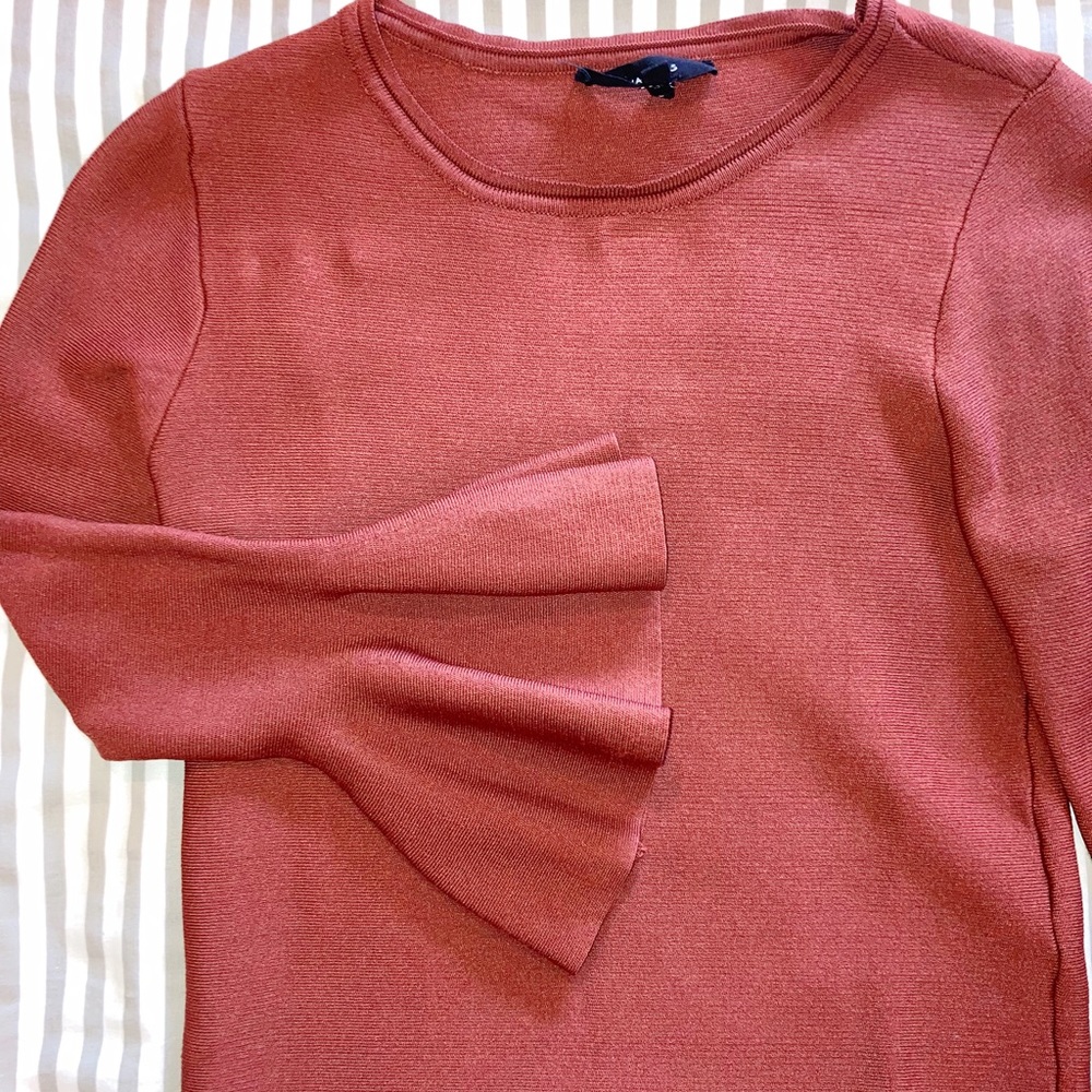 ✨3/15 Olivaceous Burnt Orange Bell Sleeve Top - Picture 5 of 7